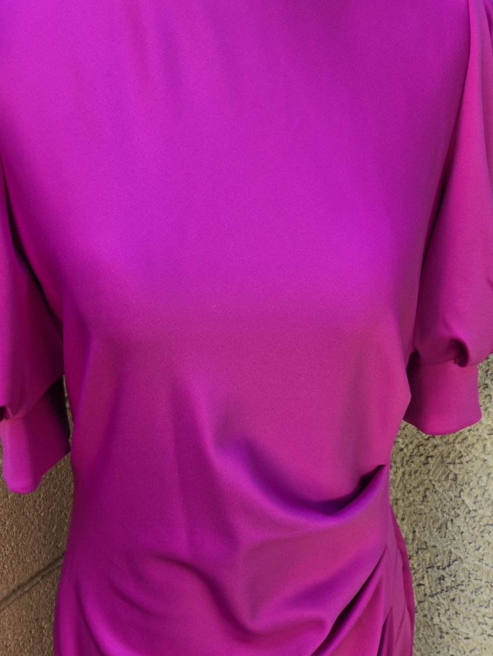 Black Halo Zella Fuchsia Puff-Sleeve Sheath Dress - Picture 4 of 12